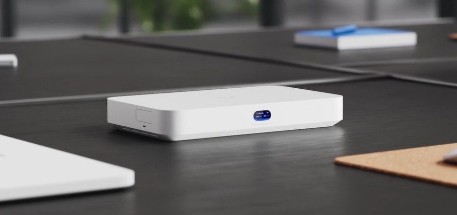 UniFi Cloud Gateway Fiber: El router definitivo para empresas y hogares
