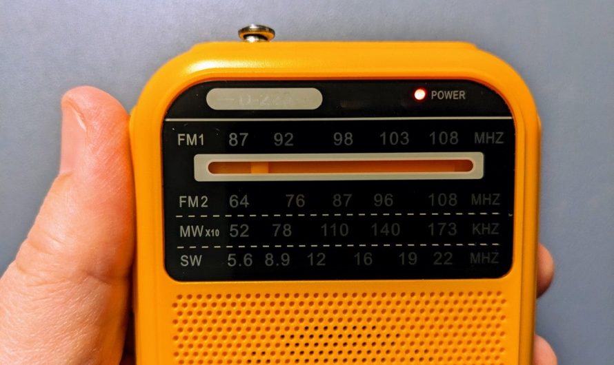 XHDATA D220: La radio AM FM perfecta para apagones y emergencias